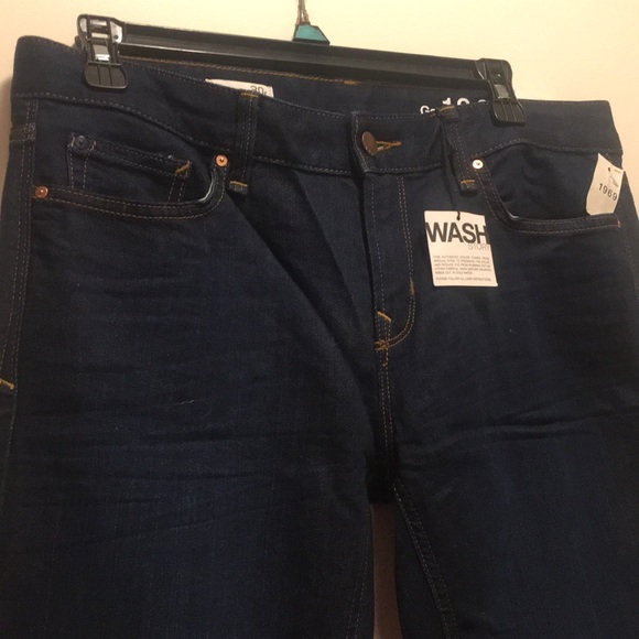 GAP Real Straight Jeans - Picture 3 of 9